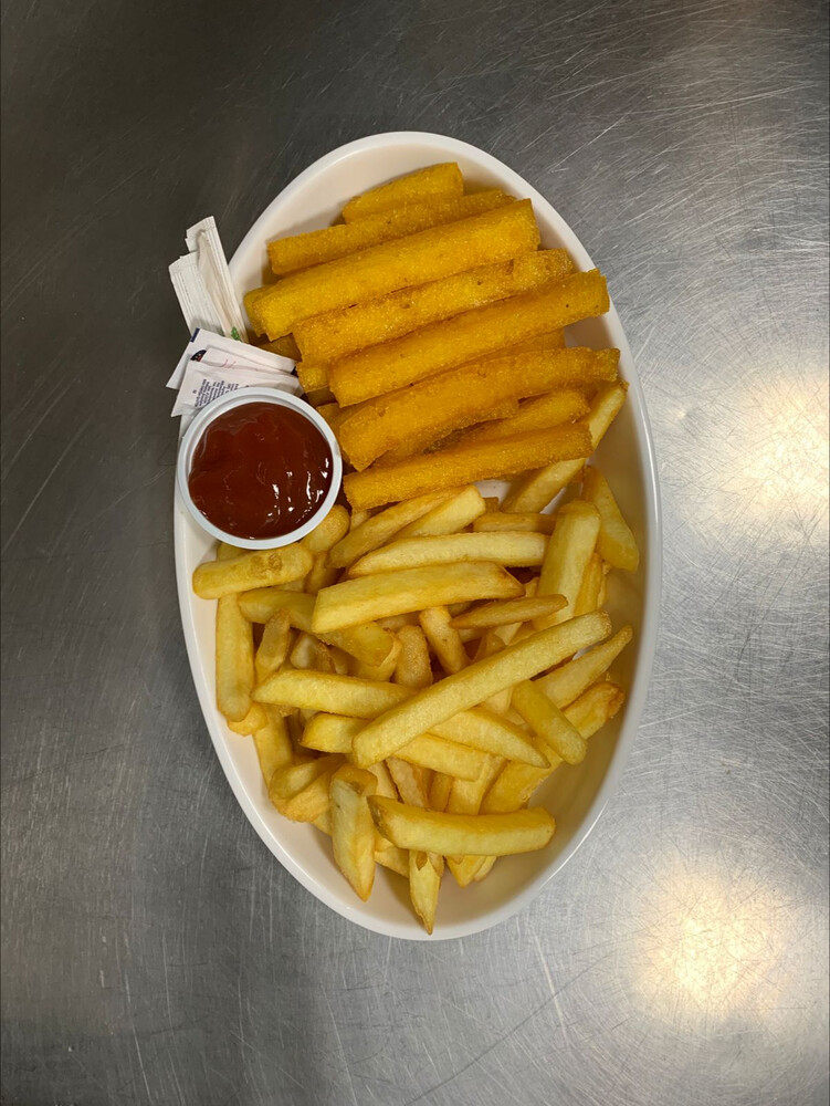 POLENTA FRITA + BATATA FRITA